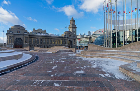 MOSCOW, RUSSIA - JANUARY 21, 2017: Moscow, Kiev railway station, view from the Square in Europe. Sunny day in January.のeditorial素材