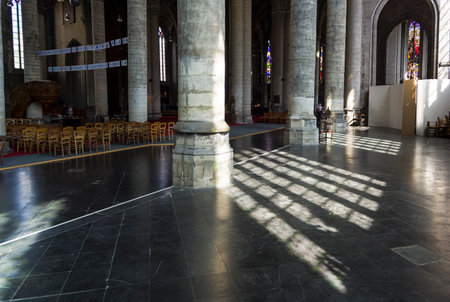 Side nave in Saint-Maurice Church, Lille, France.のeditorial素材