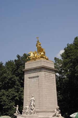 View of the USS Maine National Monument at the Merchantのeditorial素材