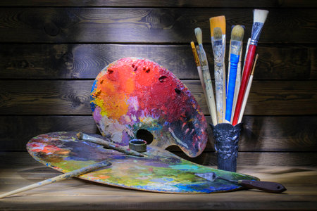 Palette with oil paint and palette-knife.の写真素材