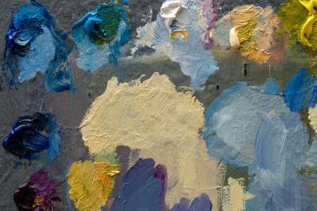Oil paints applied to a paletteの写真素材