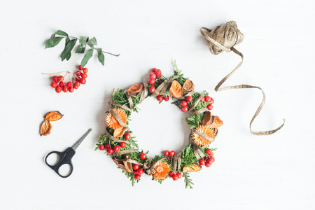 Autumn. Handmade autumn wreath. Top view, flat layの写真素材