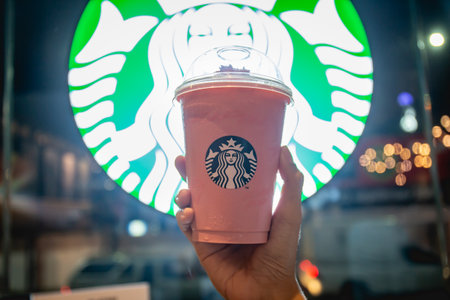 Nakhon Ratchasima, Thailand - August 2, 2023 : BLACKPINK Strawberry Choco Cream Frappuccino Limited edition Starbucks collaboration BLACKPINK menu onlyのeditorial素材