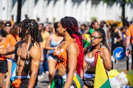 London, UK ,August 25, 2019.Caribbean colour comes to west London as Notting Hill Carnival gets into full swing with hundreds of thousands joining the throng on the capitals streetsのeditorial素材
