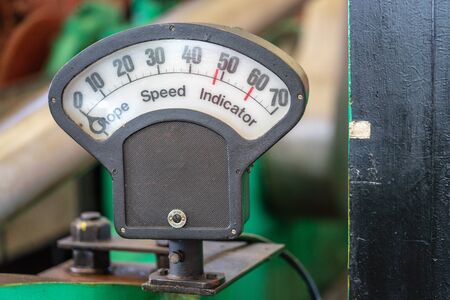 Rope speed indicator. A coal mine