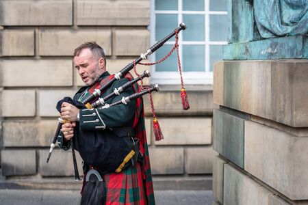 Edinburgh, Scotland, August 8th 2019.Edinburgh Festival Fringe.Street Performer.のeditorial素材