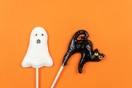 Halloween Handmade Candy Sweets .Halloween Trick Or Treat Lollipopsの写真素材