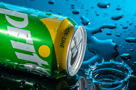 Bedford,UK,May 17,2020. Can of Sprite.A clean, crisp, fresh tasting, sparkling lemon and lime flavour drink.のeditorial素材