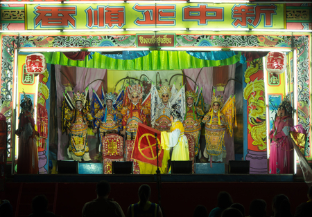 10 December 2015 Chinese opera Event, Kalasin Thailandのeditorial素材