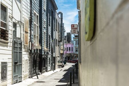 San Francisco alley, Californiaのeditorial素材