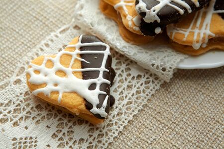 The cookies in the form of heart