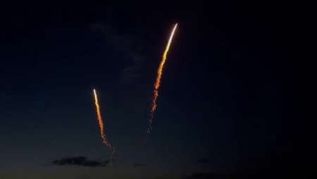 Fireworks in the sky at night. Fireworks in the night sky.の写真素材
