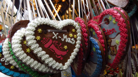 Christmas-themed Gingerbread Heartsの写真素材