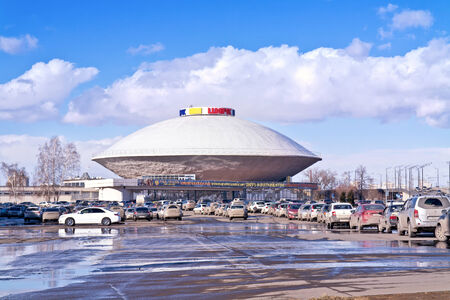 KAZAN, REPUBLIC TATARSTAN, RUSSIA - March 18, 2014: Original form circus building, landmark of the cityのeditorial素材