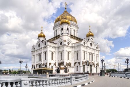 MOSCOW, RUSSIA - July 22.2015: View of the Cathedral of Christ the Saviourのeditorial素材