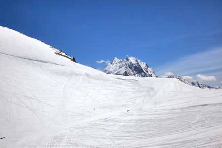 Ideal skiing on the slopes of the mountain resort Dombayの写真素材