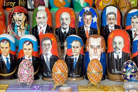 MOSCOW, RUSSIA - January 01.2010: Souvenir Matryoshka doll with the picture of the known politiciansのeditorial素材