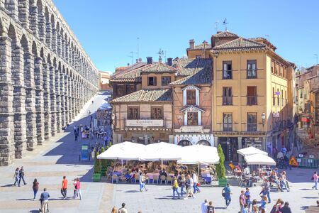 SEGOVIA, SPAIN - May 03.2014: Roman aqueduct, built at the end of 1 century of our eraのeditorial素材