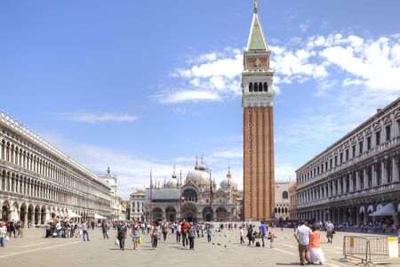 VENICE, ITALY - May 01.2014: Facades of ancient houses and palace on the area of Saint Mark in city Veniceのeditorial素材
