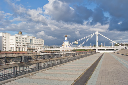BELGOROD, RUSSIA - August 31.2016: Embankment of the Vezelka River, temple of Saint Gabriel and building of the State universityのeditorial素材