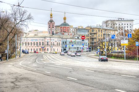 MOSCOW, RUSSIA - November 04.2017: Ust'inskiy proyezd and Ustyinsky Square のeditorial素材