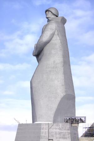 MURMANSK, RUSSIA - March 25.2009: Sculpture of soldier Alesha. Memorial to the Defenders of the Soviet Arctic during the Great Patriotic War on the sopka Cape greenのeditorial素材