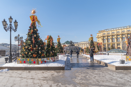 MOSCOW, RUSSIA - March 02.2019: Holiday Maslenitsa. A variety of decorative holiday buildings and decorations on Manezhnaya Squareのeditorial素材