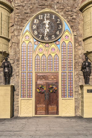 MOSCOW, RUSSIA - October 08.2019: The territory of the park Gorodetsky Boulevard in Novokosino. Entrance to the pavilionのeditorial素材