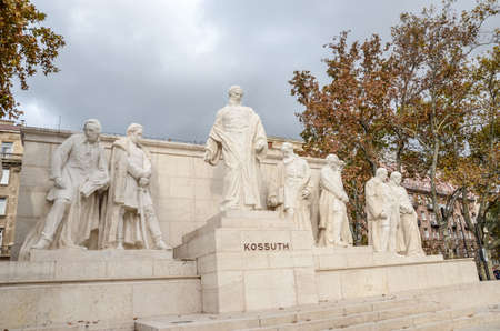 Budapest, Hungary - Nov 6, 2019: Lajos Kossuth Memorial in the Hungarian capital. Statue complex with the sculpture of famous 19th century revolutionary in the middle.のeditorial素材