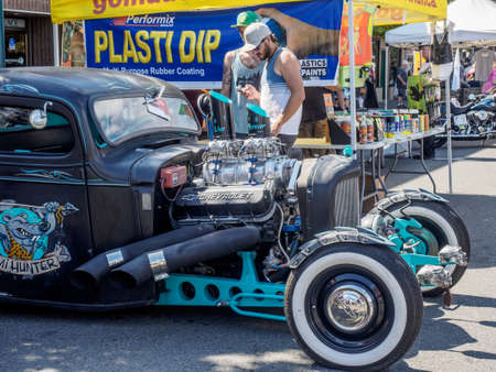 Sidney BC, Canada - July 24, 2016. Sidney Extravaganza, large antique collector car event in Sidney BC. Cars lining the streetsのeditorial素材