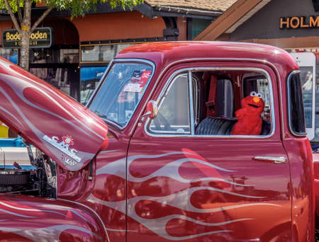 Sidney BC, Canada - July 24, 2016. Sidney Extravaganza, large antique collector car event in Sidney BC. Cars lining the streetsのeditorial素材