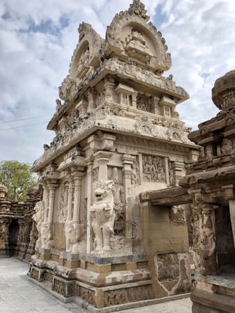Kanchi Kailasanathar temple in Kancheepuram. It is one of the oldest structure built by Narasimhavarman-II during 700AD in Pallava architecture style.のeditorial素材