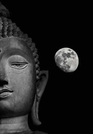 Buddha and full moon, Thailandの写真素材