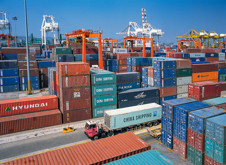 moving container in the Portのeditorial素材