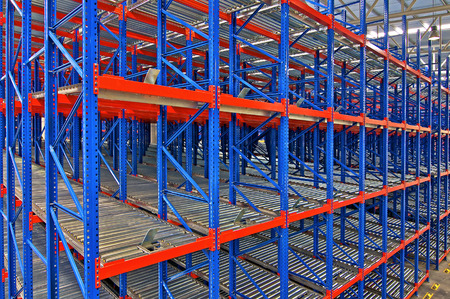 Storage racking pallet system for warehouse metal shelving distribution centerのeditorial素材