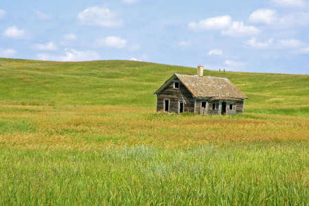 Old House on the Minnesota Prairieの写真素材