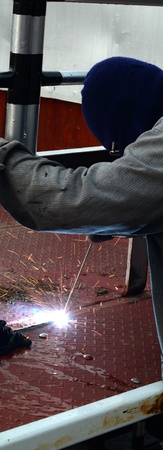 Welding with sparks