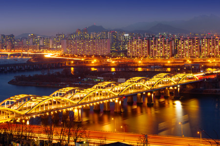 Cityscape of Hangang bridge in koreaの写真素材