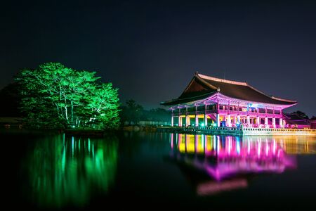 Gyeongbokgung Palace at night in seoul,Korea.のeditorial素材