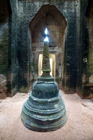 The pagoda sacred stone in the centre of Preah Khan temple, Angkor Wat, Cambodia.の写真素材