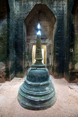 The pagoda sacred stone in the centre of Preah Khan temple, Angkor Wat, Cambodia.の写真素材
