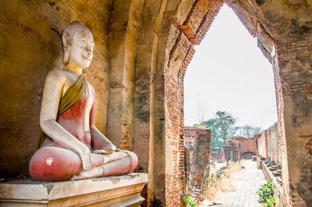 Old temple in Ayudhaya Thailandの写真素材