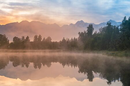 Reflection mirror Matheason water lake with Mt.Cook, New Zealand natural landscape backgroundの写真素材