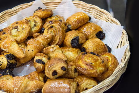 Fresh baked croissants at bakery, Freshly baked French croissantsの写真素材