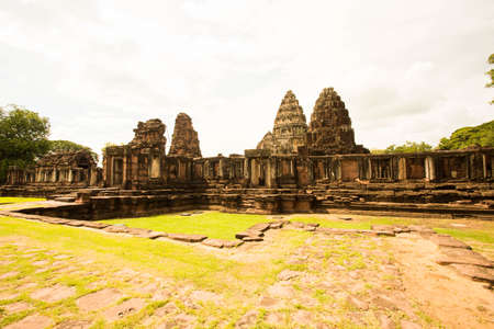 Phimai historical park ,nakornratchasima ,thailand.   Prasat Hin, the temple of Hinduism in Thailand Prasat Hin Phimai At Phimai District Nakhon Ratchasima Provinceのeditorial素材