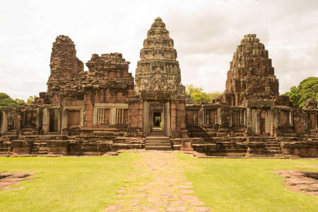 Phimai historical park ,nakornratchasima ,thailand.   Prasat Hin, the temple of Hinduism in Thailand Prasat Hin Phimai At Phimai District Nakhon Ratchasima Provinceのeditorial素材