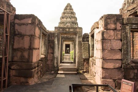 Phimai historical park ,nakornratchasima ,thailand.   Prasat Hin, the temple of Hinduism in Thailand Prasat Hin Phimai At Phimai District Nakhon Ratchasima Provinceのeditorial素材