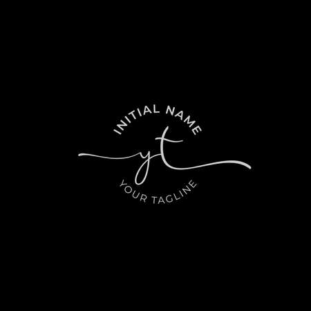 Initial handwriting signature logo vector. Hand lettering for designsのイラスト素材