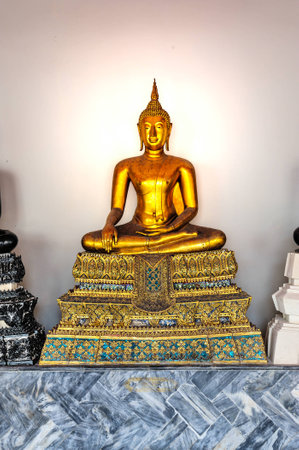 buddha thaiの写真素材