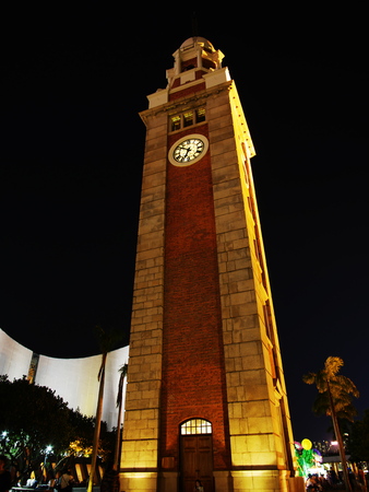Hongkong - October 11, 2017 - Tsim Sha Tsui clock tower at twilightのeditorial素材